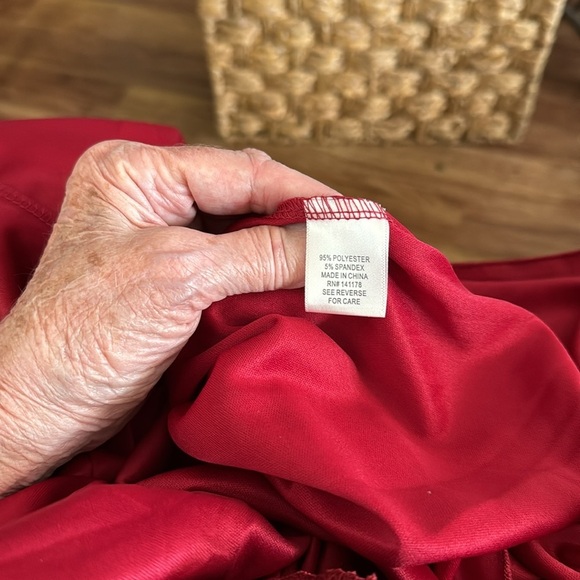 KURIOUS SZ XL RED LACE SWEETHEART NECKLINE HANDKERCHIEF HEMLINE RUFFLED STRAPS - Picture 8 of 8